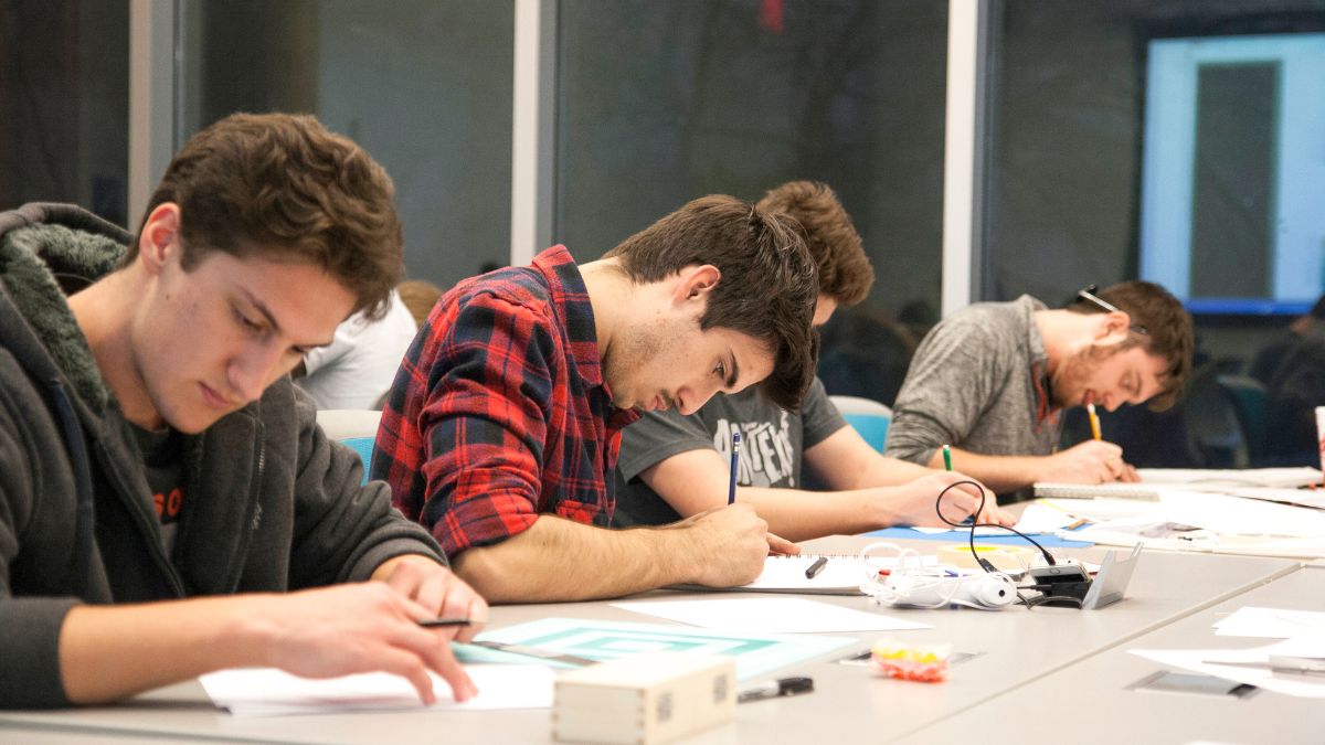 Formations en logistique et Supply Chain : les cursus disponibles en France