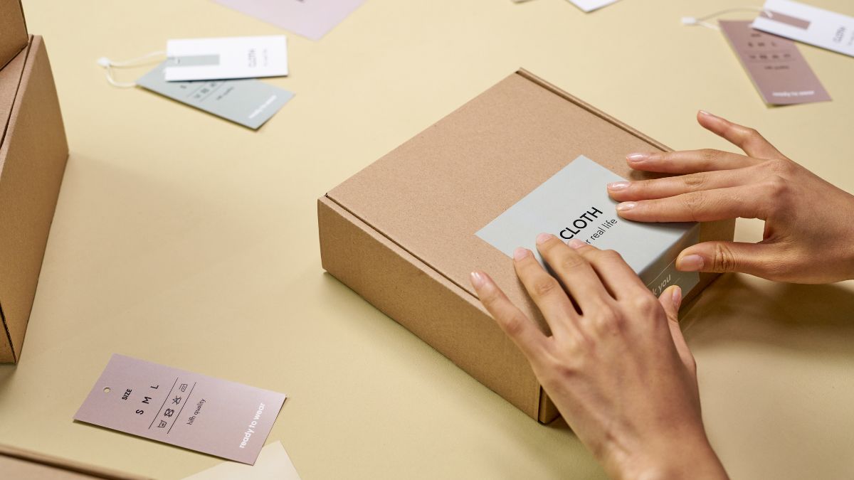 Comment préparer et étiqueter ses produits selon les normes Amazon FBA ?